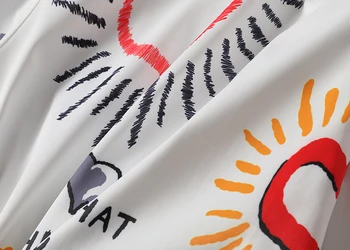 2021 letní nové šortky pánské Evropského stanice dopis korunu graffiti tisk módní ležérní Capris