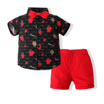 2021 Letní dětské Oblečení Chlapci Gentleman s motýlkem Set Jahodové Tričko Červené Šortky Dva Dílná Sada