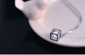Fanqieliu Tvůrčí Náměstí Rubikova Kostka Crystal Šperky Box Řetězce Pevné 925 Sterling Silver Přívěsek Náhrdelník Pro Ženy FQL21144