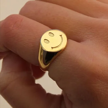 Nové Trendy Zakalit Zdarma 18K Pozlacené z Nerezové Oceli Smajlíka Prsten Roztomilé Pozitivní Zlata Úsměv Prsten Pro Ženy