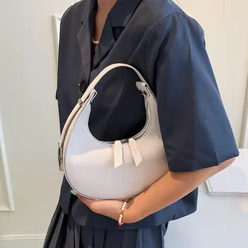 Půl Měsíce Malé Podpaží taška 2021 Letní Nové PU Kůže Ženy Značkové Kabelky Plná barva Rameno Messenger Bag Kabelky