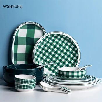 Zelená mřížka čerstvého keramické nádobí deska snídaně občerstvení občerstvení ovoce zásobník západní jídlo, talíř, nádobí a talíře, sady
