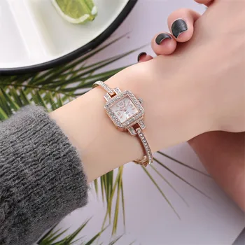 Dámské Jednotlivé Slitiny Quartz Hodinky Ženy Plné Diamond Luxusní Hodinky ženy hodinky Šaty hodinky Party dekorace dárky Slečno