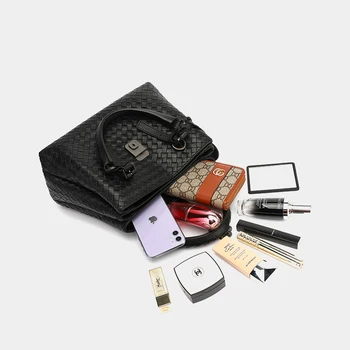 Luxusní Značky Tkané Řím Taška Dámské pravé Kůže Ovčí kůže Módní Rameno Messenger Bag Classic High-End Kabelky 2021 Nové
